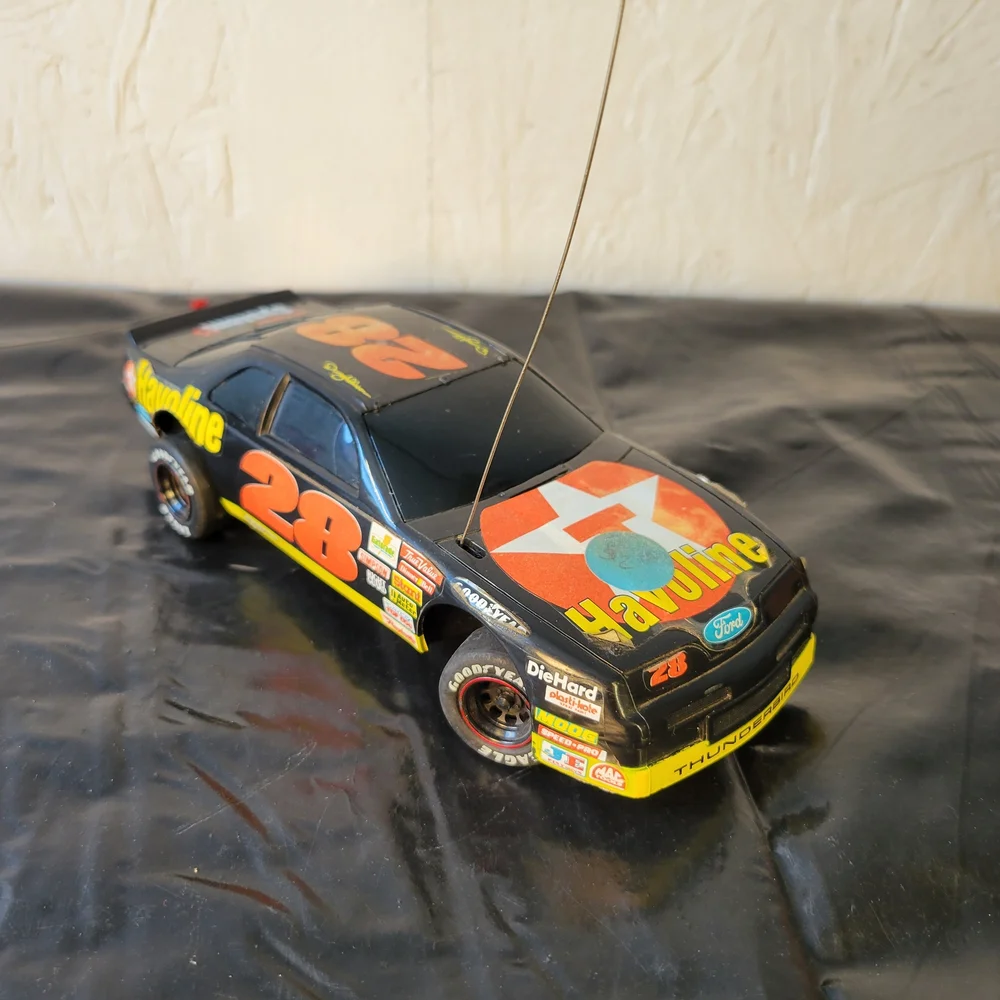 Vintage Bright Havoline #28 Ford Thunderbird RC Car Remote Control 49.86MHz